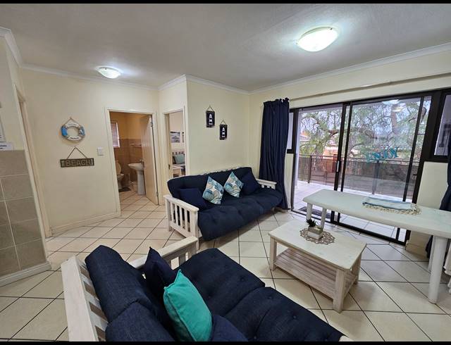 2 BEDROOM APARTMENT FOR SALE IN HARTENBOS CENTRAL